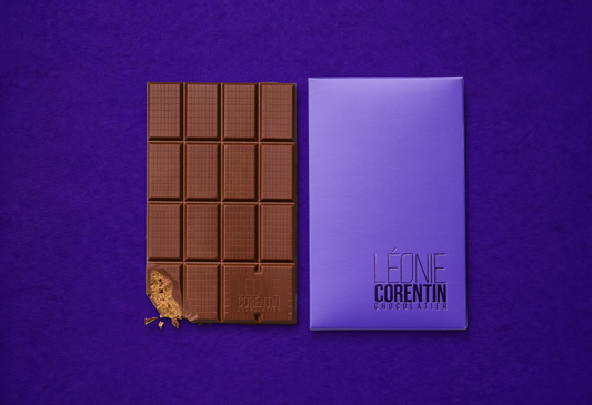 Filled bars with hazelnut nougat milk chocolate