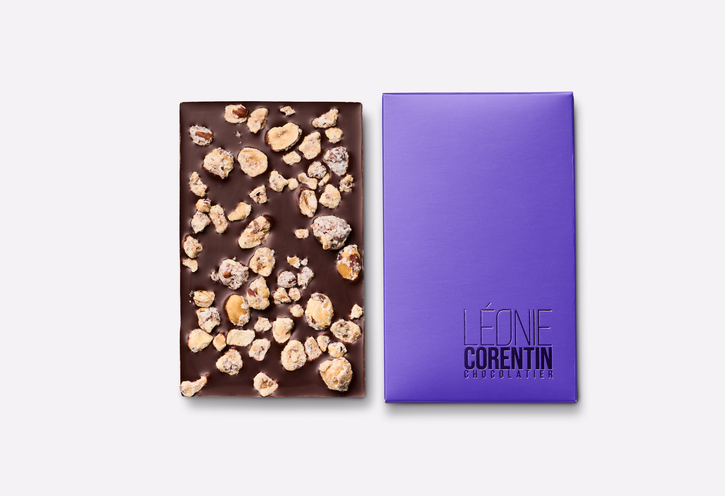 Haselnuss Dunkle Schokolade – Handgefertigte Schokolade von Léonie Corentin Chocolatier Hamburg